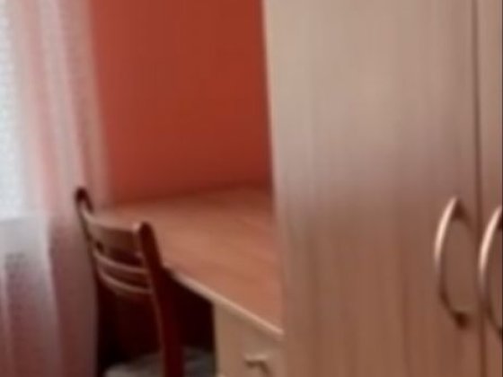 здам комнатту в центре для девочки   без зозяйки Хмельницкий