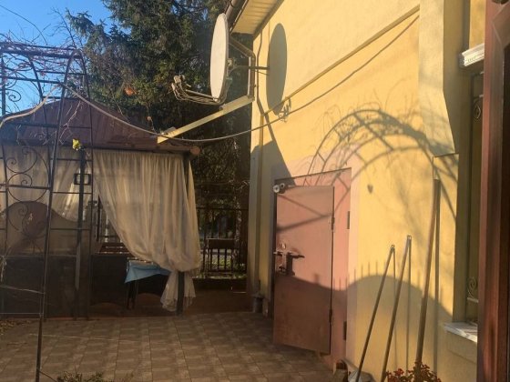 Ціна вказана вже з комунальними оплата за один місяць Хмельницький