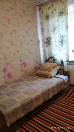 Здам кімнату у 2-х кімнатній комунальній квартирі - фото 1