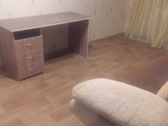 Здається кімната  Нива Чернігів