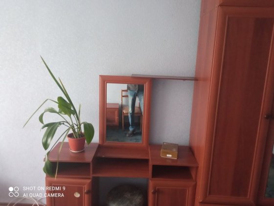 Здається кімната в гуртожитку Винница