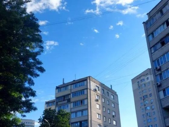 Продаж 3-к квартири вул. Новгород-Сіверська 1 Киев