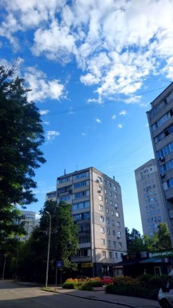 Продаж 3-к квартири вул. Новгород-Сіверська 1 - фото 1