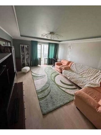 Продаж 2-к квартири вул. Срібнокільська 2а - фото 1