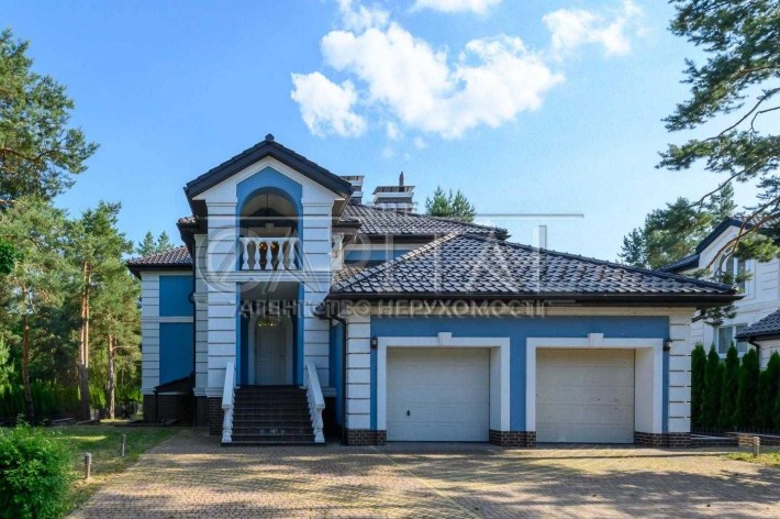 Простора та світла резиденція в Riviera Village — стиль життя біля води - фото 1