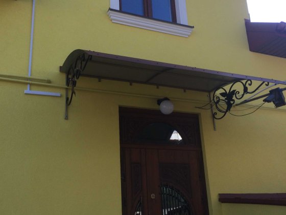 Комфортне житло 85 м² у приватному будинку біля центру