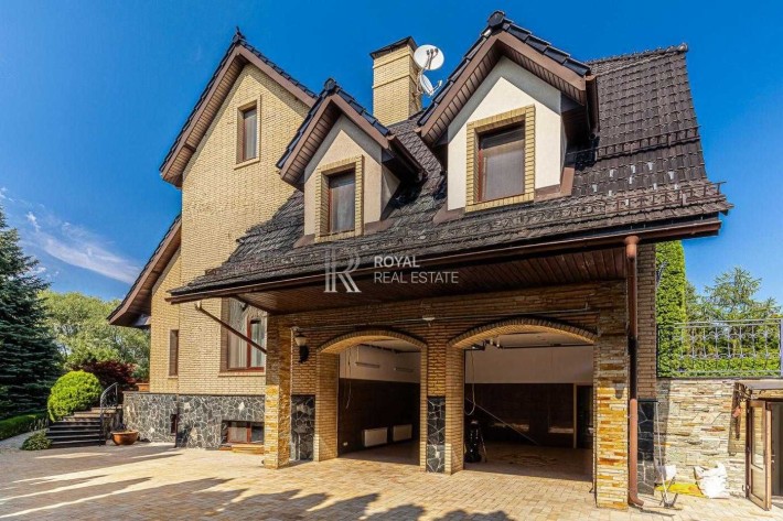 Оренда Будинок Козин КМ «Срібна затока» 950 м² 4 спальні Вихід до води Причал Басейн Сауна Генератор - фото 1