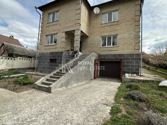 Оренда Будинок Лісники 4 кімнати 465,3 м² Газовий котел Гараж Цокольний поверх Панорамний вид Камін  Лесники