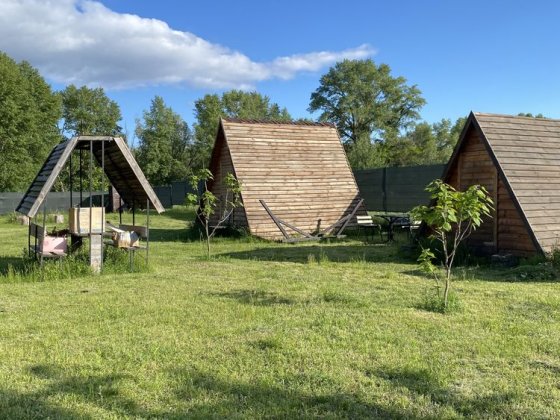 Уединённые A-frame домики на первой линии у Десны. Хотяновка