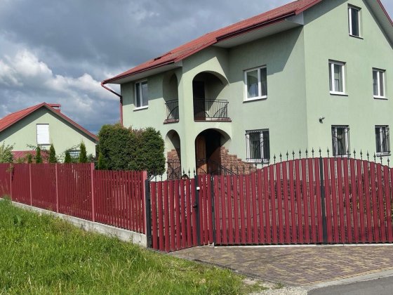 Оренда 1 кімнати в будинку с.Зубра вул Мазепи з окремим входом Зубра