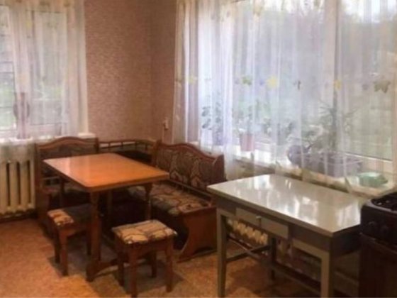 Здається частина будинка. Можна на місяць Полтава