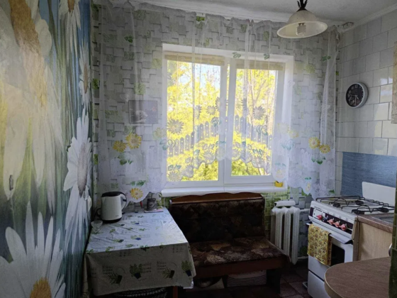 Продам квартиру в Хорошеві Хорошів