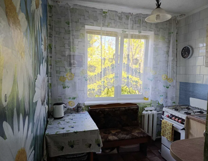 Продам квартиру в Хорошеві - фото 1