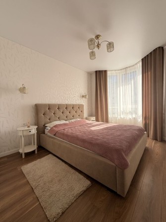 Оренда 2к Гранд бурже. 2 спальні +велика кухня-вітальня 16м2. Вільна. - фото 1