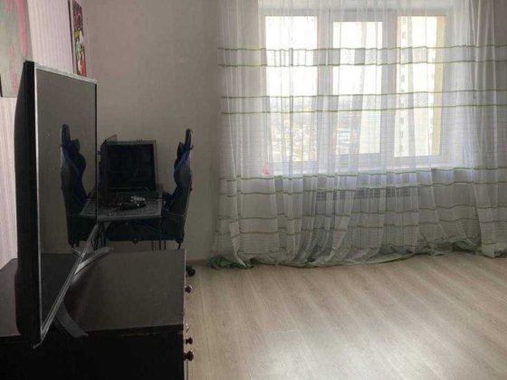 оренда 1 к квартири, по вул Петлюри, трц "Термінал" Бровары