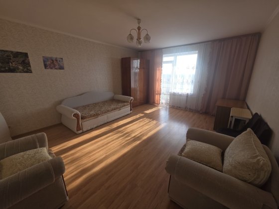 Велика двокімнатна Головатого 89 Бориспіль