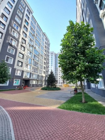 Простора 1К квартира 43 м² | ЖК Континент - фото 1