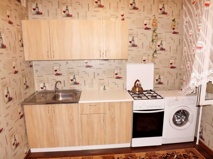 Здам 1-кім квартиру м. Вишневе вул. Святоюріївська, заг. 45 м2, поверх 2 - фото 1