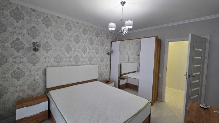 Оренда нової 2км квартири в центрі - фото 1