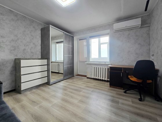 ОРЕНДА 1к квартири на 1 Занасипі | вул. Велика набережна,47 | 5 хвилин від Центру