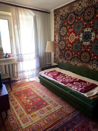 Здам в оренду 2 кімн. квартиру в центрі - фото 1
