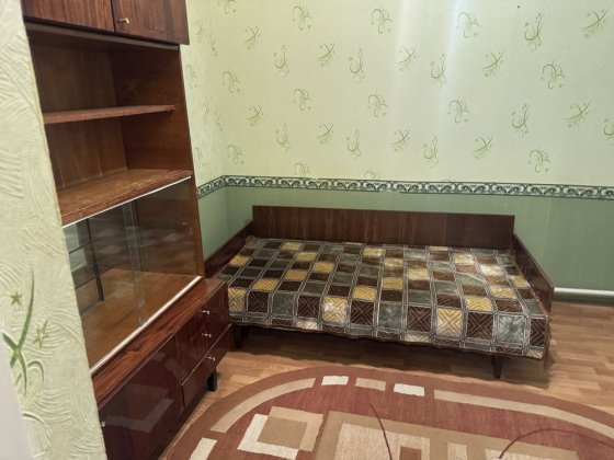 Здам невелику 3-шку,в П/С.Можна військовим,або бригаді.Облаштована. Ирпень