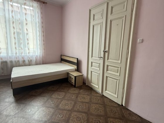 Оренда 1 кім кв. Для студентів. Стометрівка. Біля фонтану. Можна 4 студенти