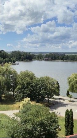 Квартира з виглядом на озеро - фото 1