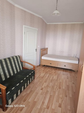 Оренда 1 кім. кв. в новобудові по вул. Зоряній. - фото 1