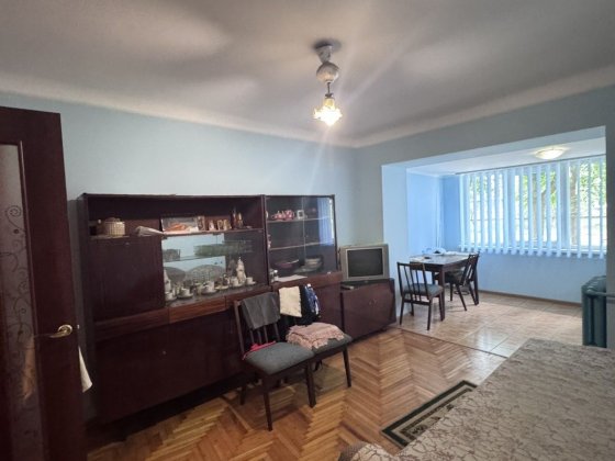 1к кв Набережна,