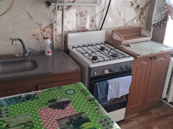 Здам 1 к кв дівчині чи жінці Дубово Хмельницький