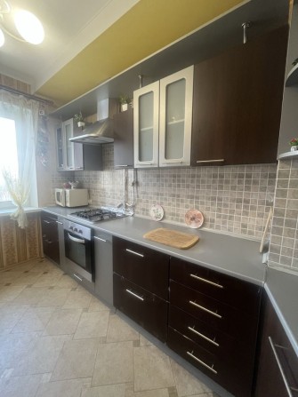 Здам 2 кімнатну МАКДОНАЛЬДС, меблі, техніка, ОКРЕМІ КІМНАТИ - фото 1