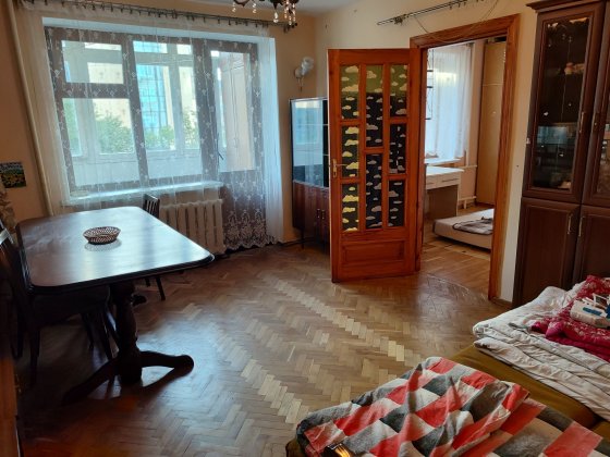 Здається 3к квартира довгостроково ЦУМ, Соборна , Рівне Ровно