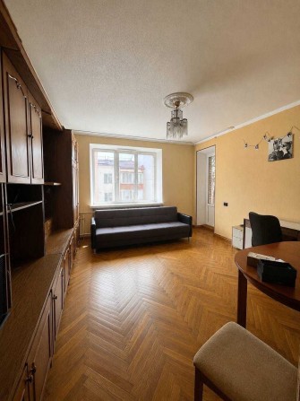 Оренда 2К Центр, Прибузька, 65 м. кв., окремі кімнати - фото 1