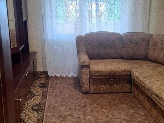 Горбанівка. Однокімнатна з меблями та технікою