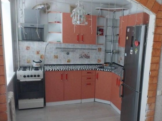 Браїлки гарний стан поруч зупинка