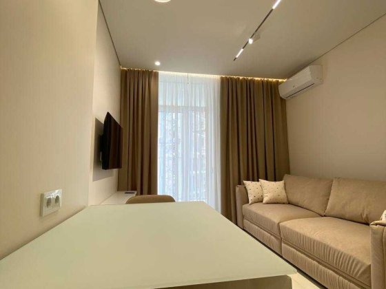 Довгострокова оренда 1-кім квартири в ЖК Pokrovsky Apart Complex Рівне
