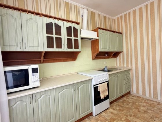 Оренда  3 кімнатної квартири Виставка Хмельницкий
