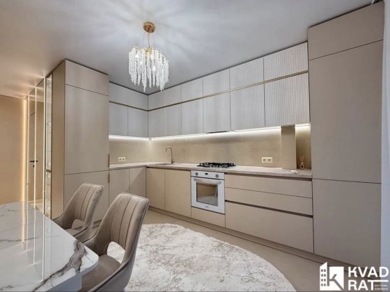 Перша здача, оренда півторачки ЖК Фемелі Плаза Ивано-Франковск