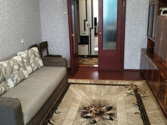 Трикімнатна. 12 школа. Політон Рівне