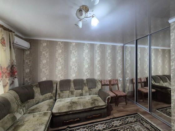 Однокімнатна квартира з індивідуальним опаленням!