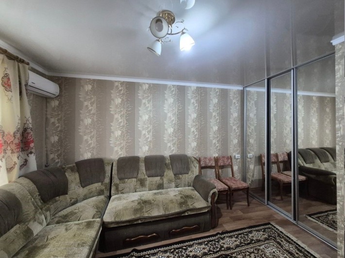 Однокімнатна квартира з індивідуальним опаленням! - фото 1