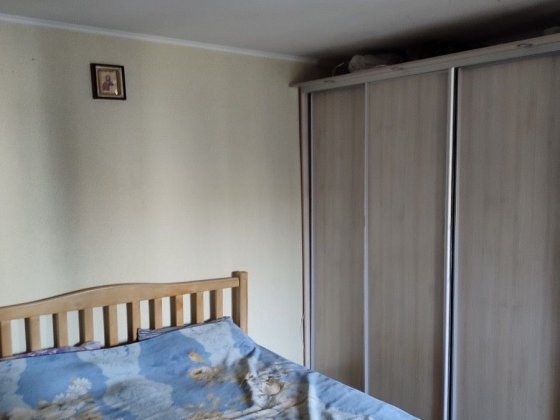 Половки окремі кімнати поруч зупинка