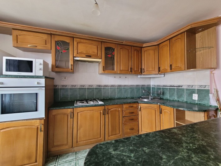 Оренда 3-кімнатної квартири на Дружбі - фото 1