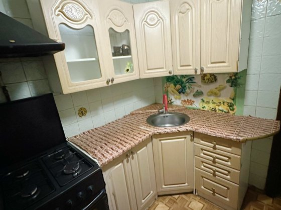 Здам в оренду 4 х кім квартира. 7 спальних місць. Військові ТАК. Сумы