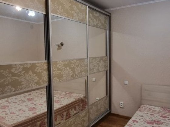 Сучасна квартира в Херсоні . Будинок цегла . Херсон