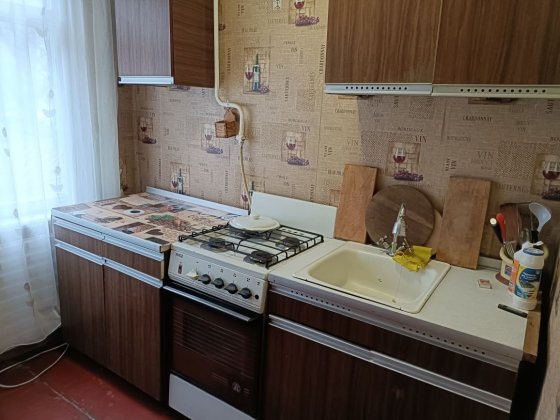 Р-н Голлівуду. Лук'яненко. Можно з тваринкою.Все є. Чернігів