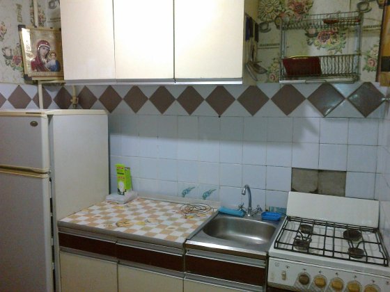Здаю 1-кім.Квартира 2єтаж МЕБЛІ.Техніка Гар.Вода. Поруч Сільпо АТБ Чернигов