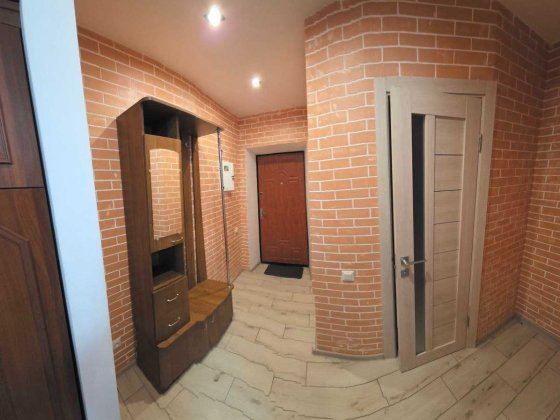 Здаю в оренду  1-кімнатна Кв. РЕМОНТ. Меблі.Поб.Техніка. Гарна,затишна Чернигов