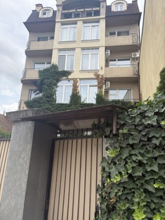 Здається  1 кімнатна квартира в центрі міста - фото 1